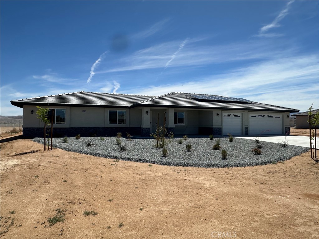 15009 Temecula Road Apple Valley, CA 92307 - Photo 1 of 64
