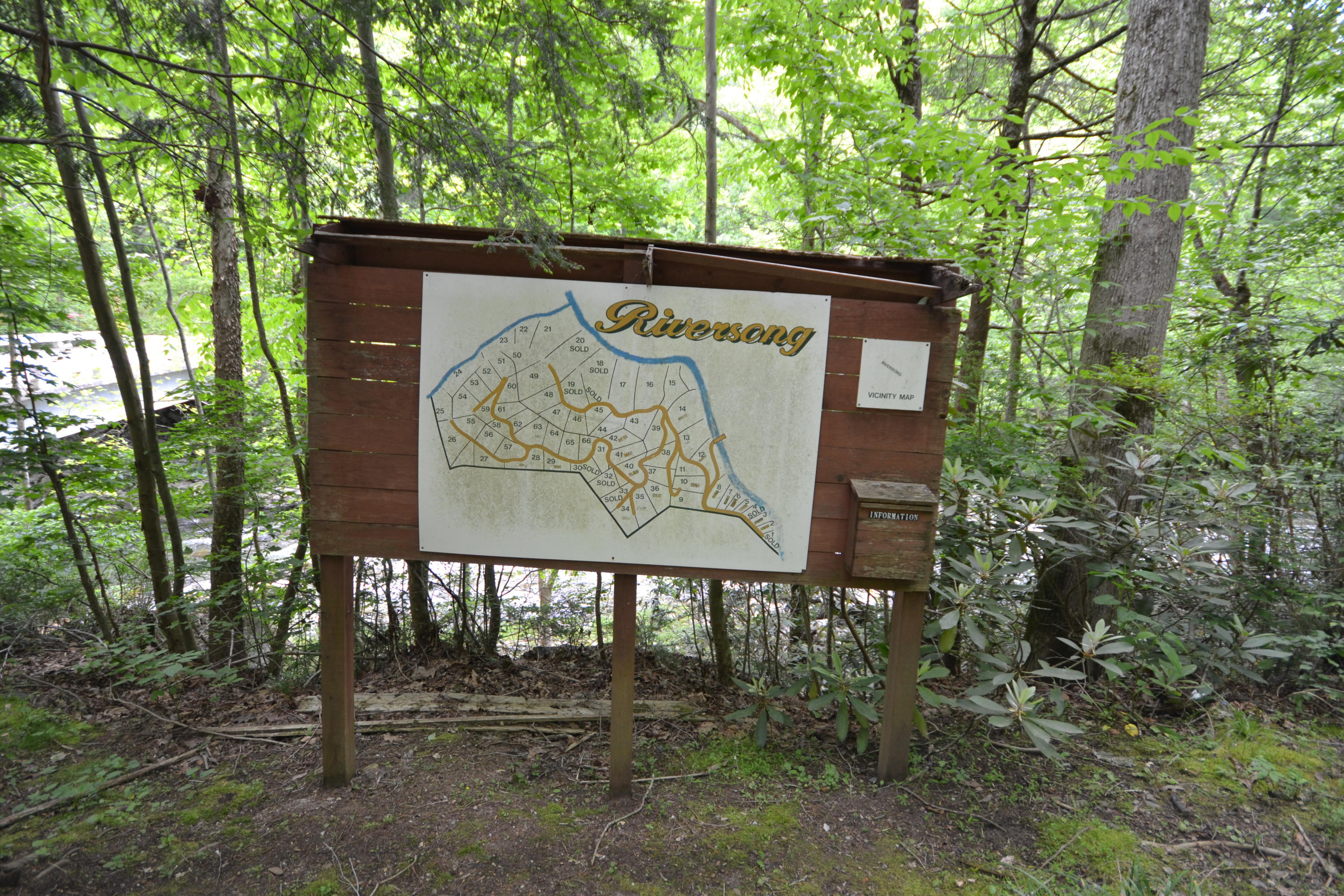 45-47 Riversong Way Sevierville, TN 37876 - Photo 6 of 8 Riversong Sign