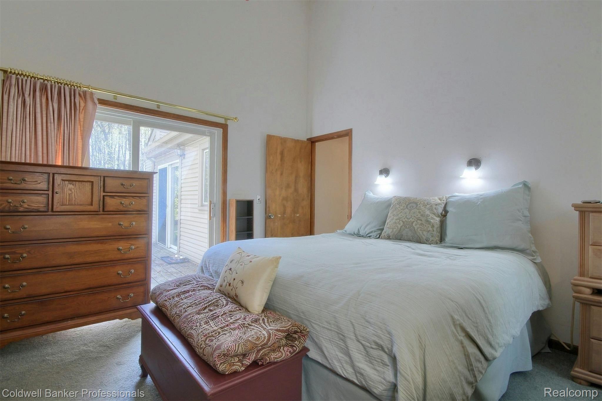 18875 Sumpter Road Belleville, MI 48111 - Photo 13 of 29 13-Master Bedroom 2nd View.jpg