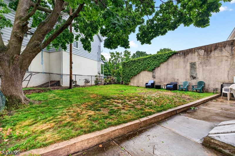 319 Paterson Avenue East Rutherford, NJ 07073 - Photo 12 of 14