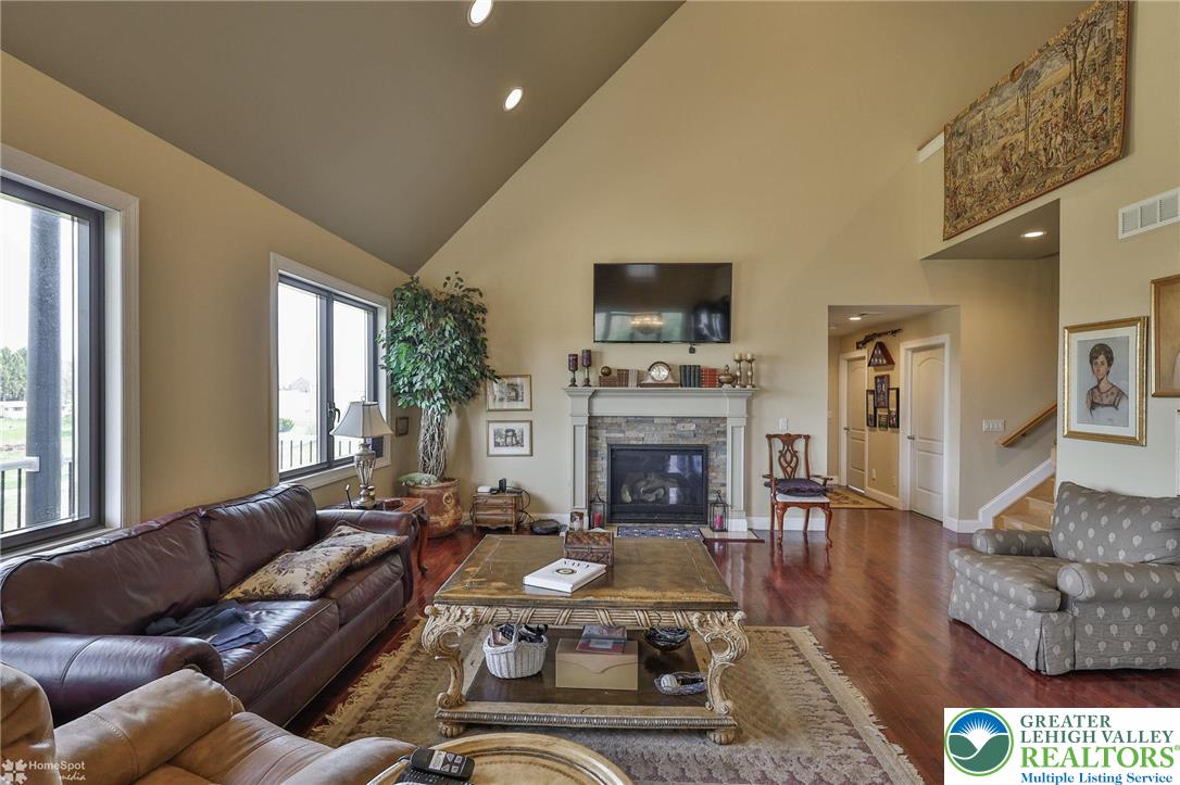 8728 Cardinal Road Kempton, PA 19529 - Photo 9 of 50 Gallery Image 9