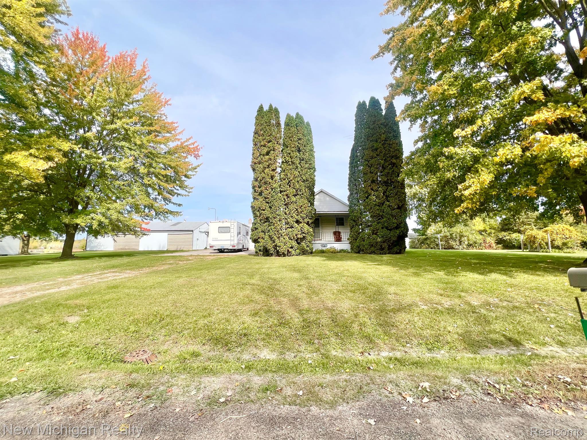 8406 Farrand Road Montrose, MI 48457 - Photo 1 of 16 Gallery Image 1