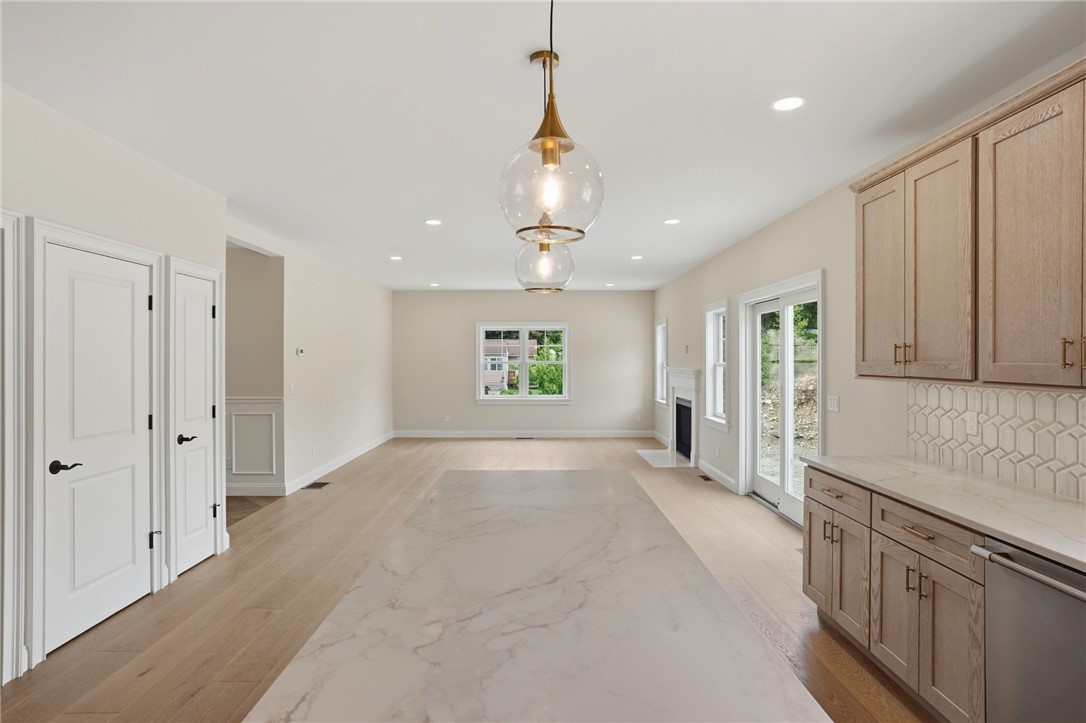 413 New River Road Lincoln, RI 02838 - Photo 19 of 50