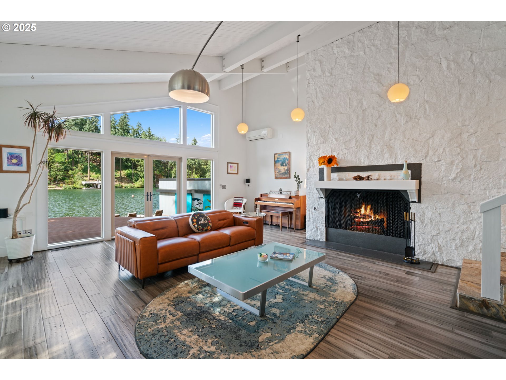 1115 Lake Front Road Lake Oswego, OR 97034 - Photo 8 of 47 Gallery Image 8