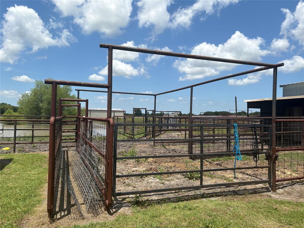 15901 County Road 1030 Blue Ridge, TX 75424 - Photo 14 of 33