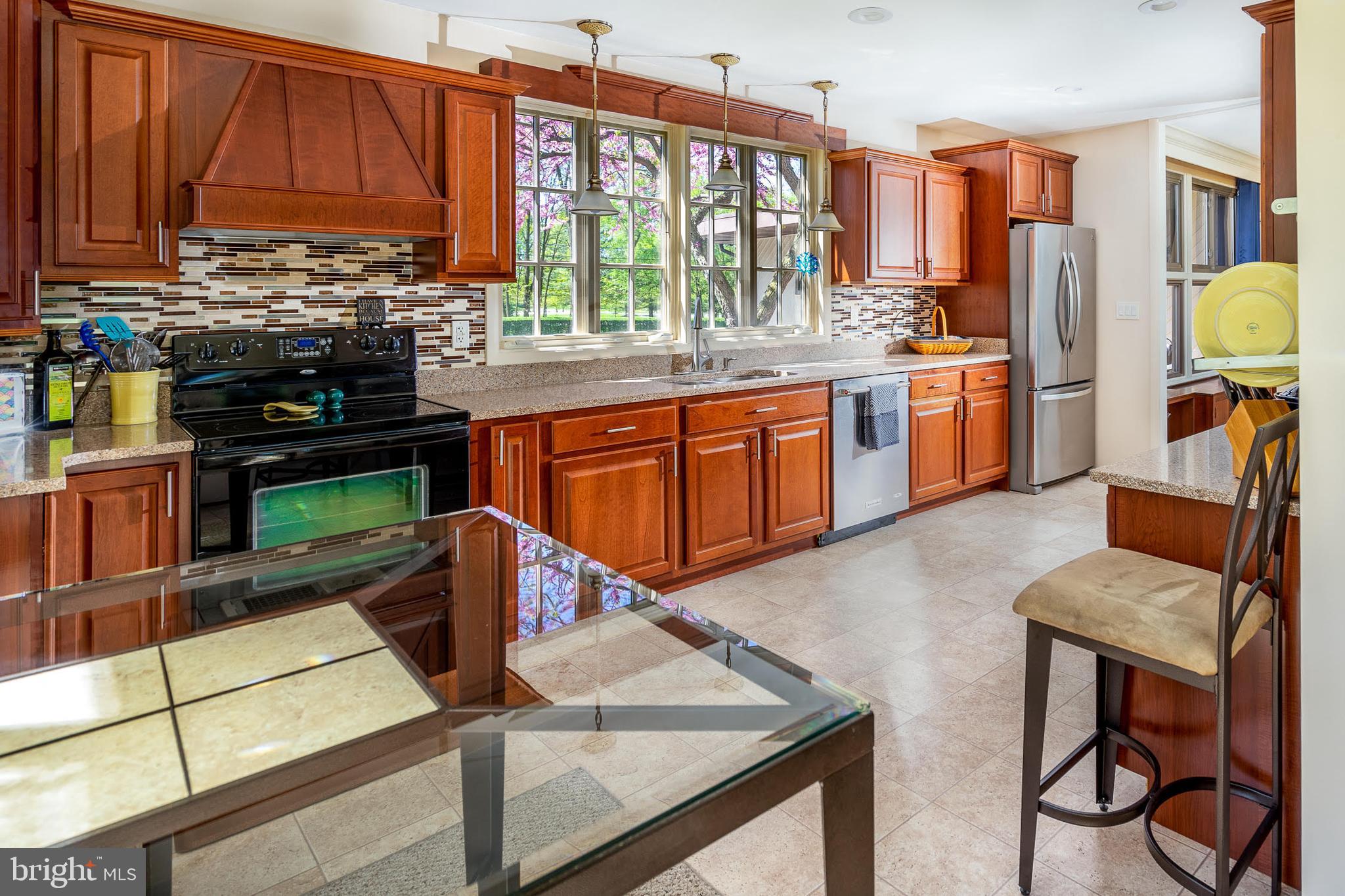 2236 Goose Valley Road Harrisburg, PA 17110 - Photo 15 of 36 Gallery Image 15