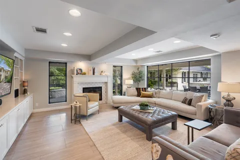 $6,500,000 | 1411 West 10th Street, Austin, TX 78703
