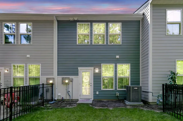 $305,000 | 493 Trotters Lane, Moncks Corner, SC 29461