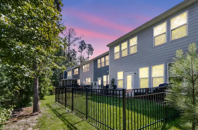 $305,000 | 493 Trotters Lane, Moncks Corner, SC 29461