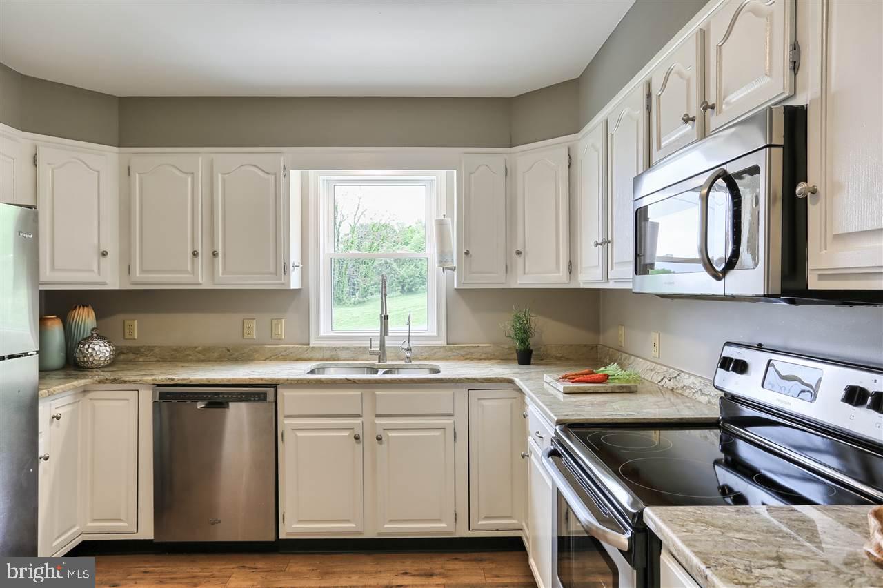 465 Saginaw Road Mount Wolf, PA 17347 - Photo 11 of 35 Gallery Image 11
