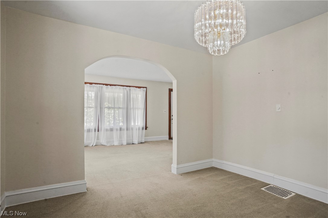 1481 Bell Road Chagrin Falls, OH 44022 - Photo 13 of 37 Gallery Image 13