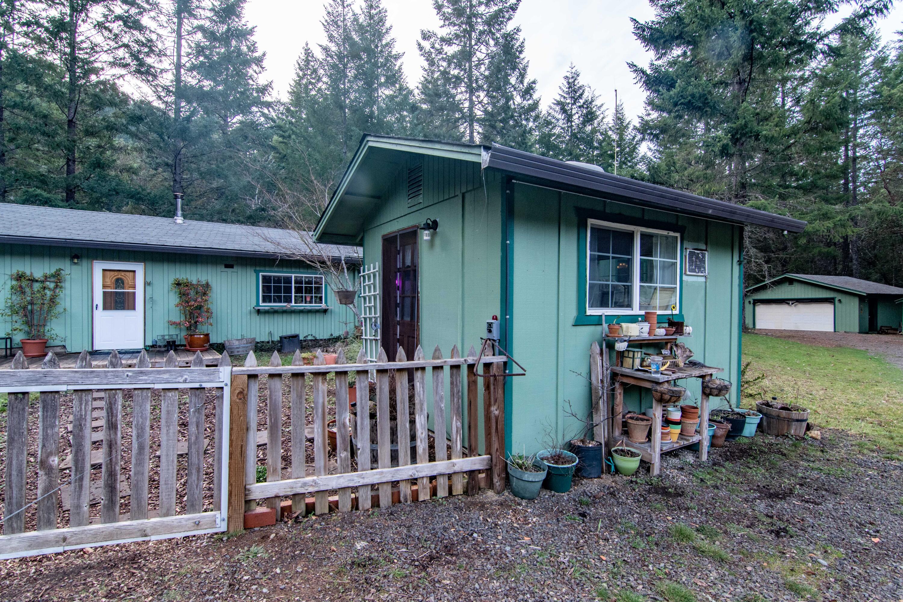 4366 Thompson Creek Road Selma, OR 97538 - Photo 15 of 36 Thompson Crk-51