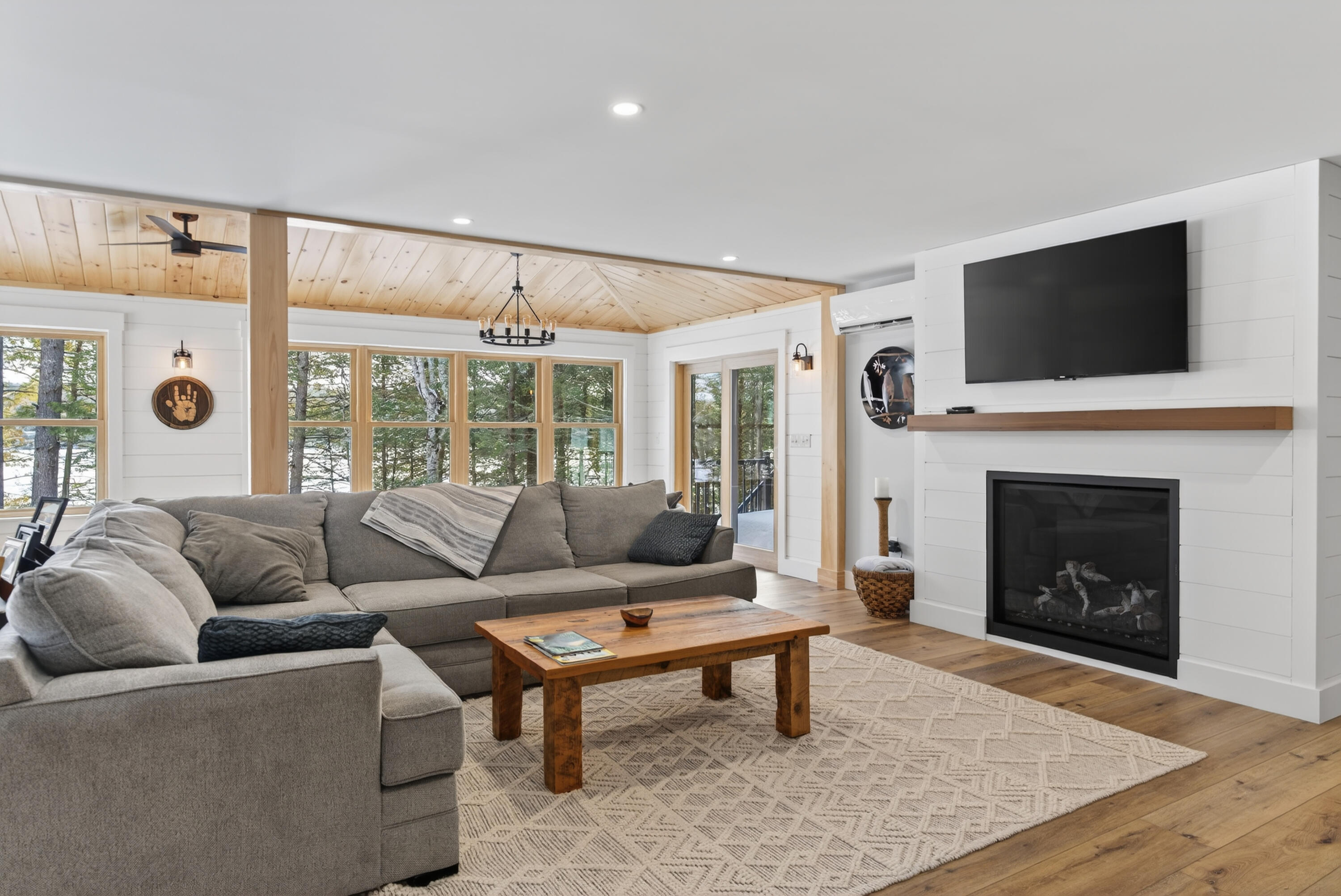 90 Macomber Road Readfield, ME 04355 - Photo 20 of 61 DSC08398