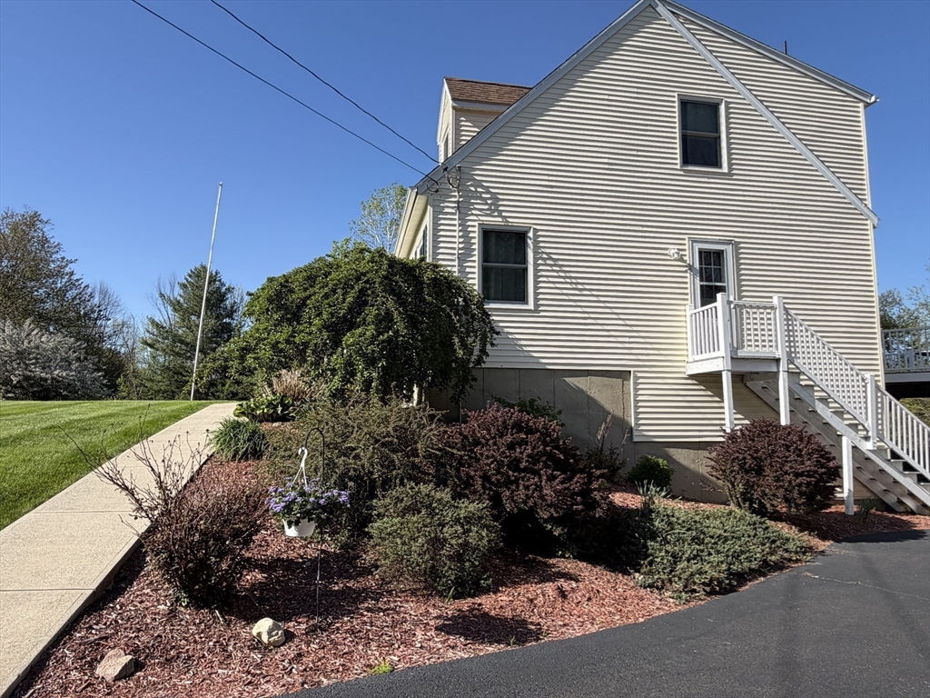 3 Old Poor Farm Road Ware, MA 01082 - Photo 3 of 36