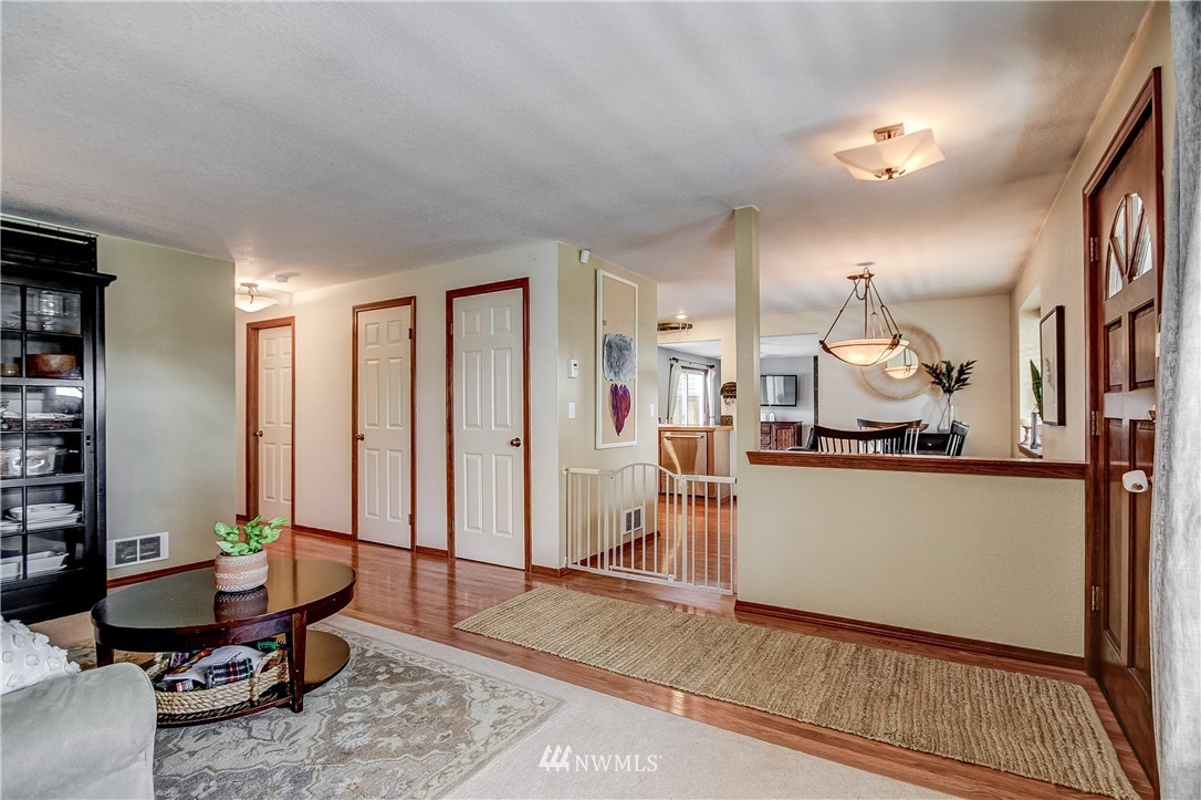 1011 233rd Place Southwest Bothell, WA 98021 - Photo 14 of 25