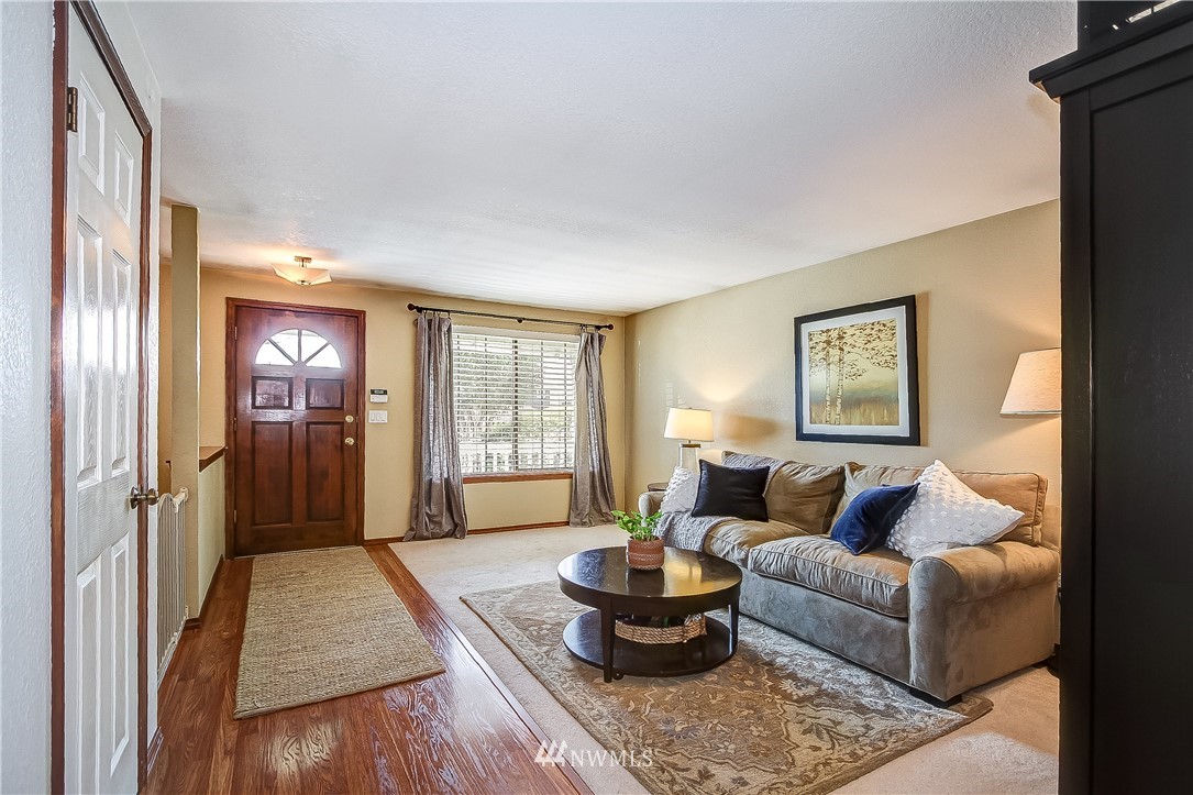 1011 233rd Place Southwest Bothell, WA 98021 - Photo 7 of 25
