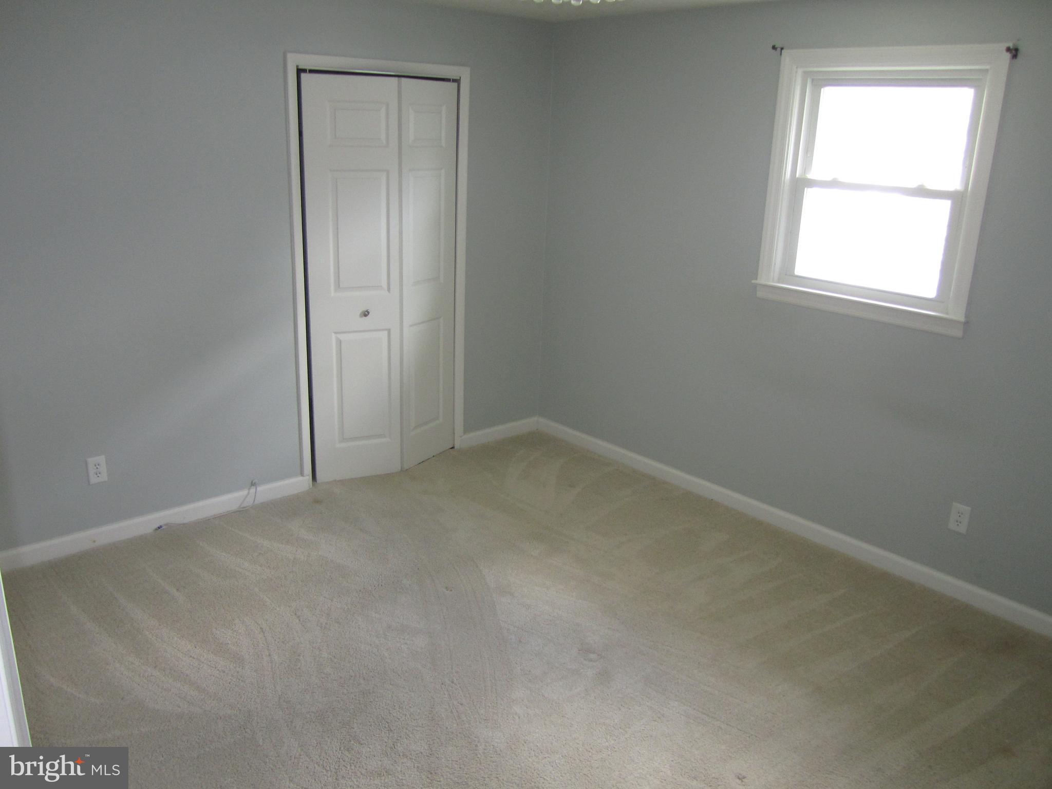 576 Shipley Road Linthicum Heights, MD 21090 - Photo 14 of 32
