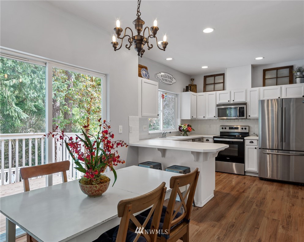 7307 Southeast Overaa Road Port Orchard, WA 98367 - Photo 8 of 25 Gallery Image 8