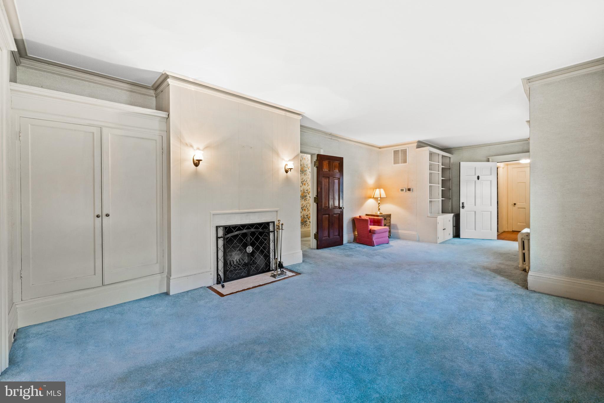 211 Wendover Road Baltimore, MD 21218 - Photo 27 of 70 Family Room