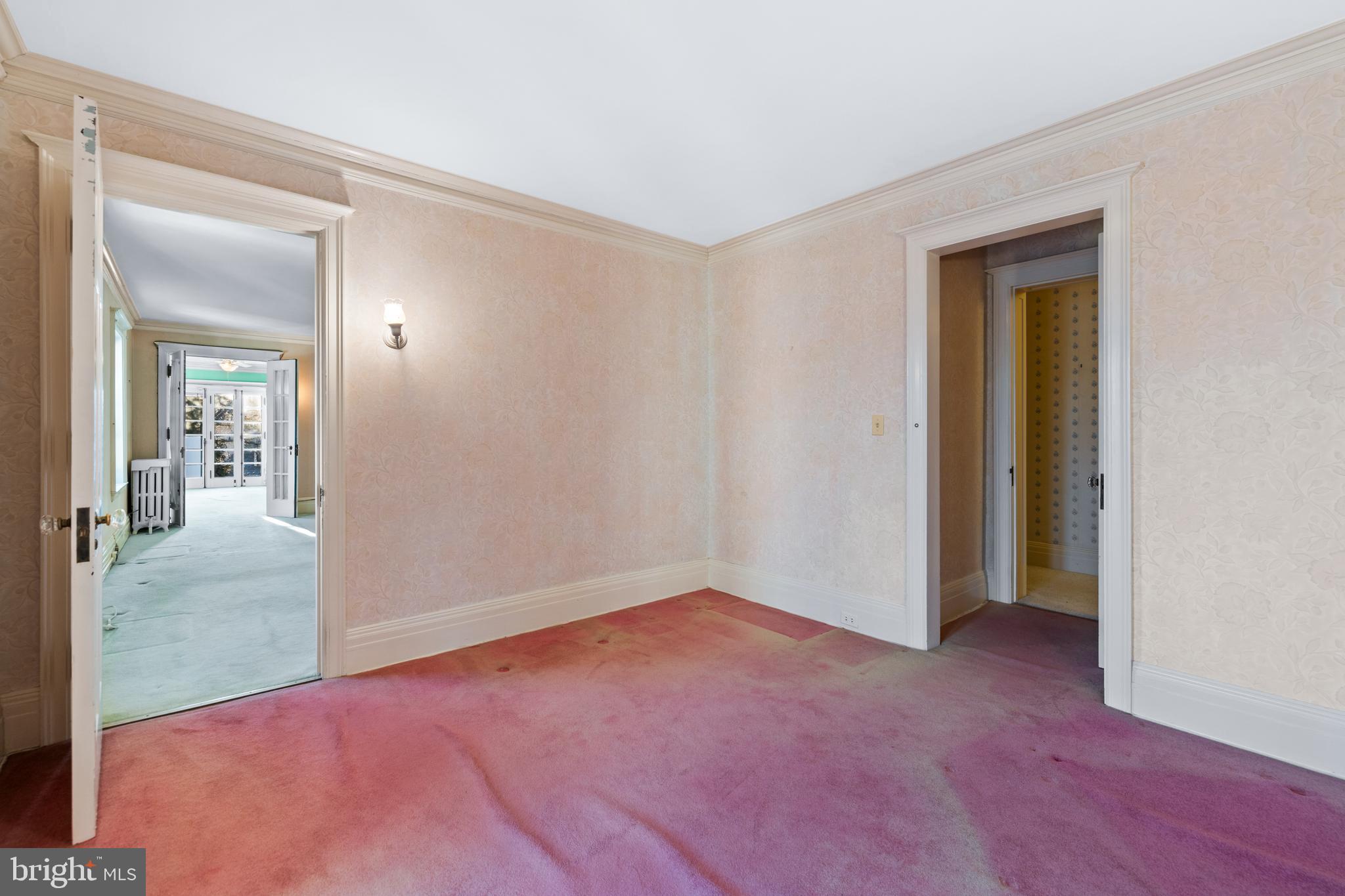 211 Wendover Road Baltimore, MD 21218 - Photo 48 of 70 BR 5 w/ door to Primary BR.