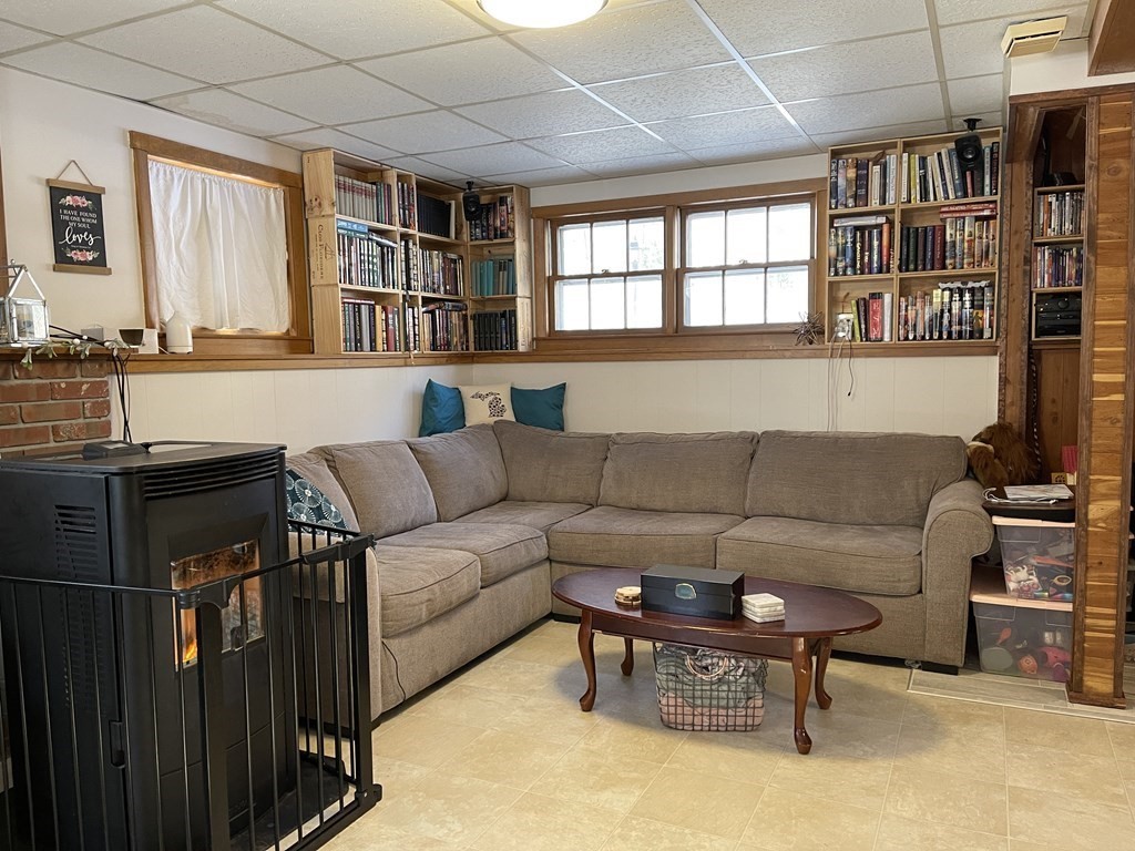 15 Mill Lane Road Brimfield, MA 01010 - Photo 5 of 20