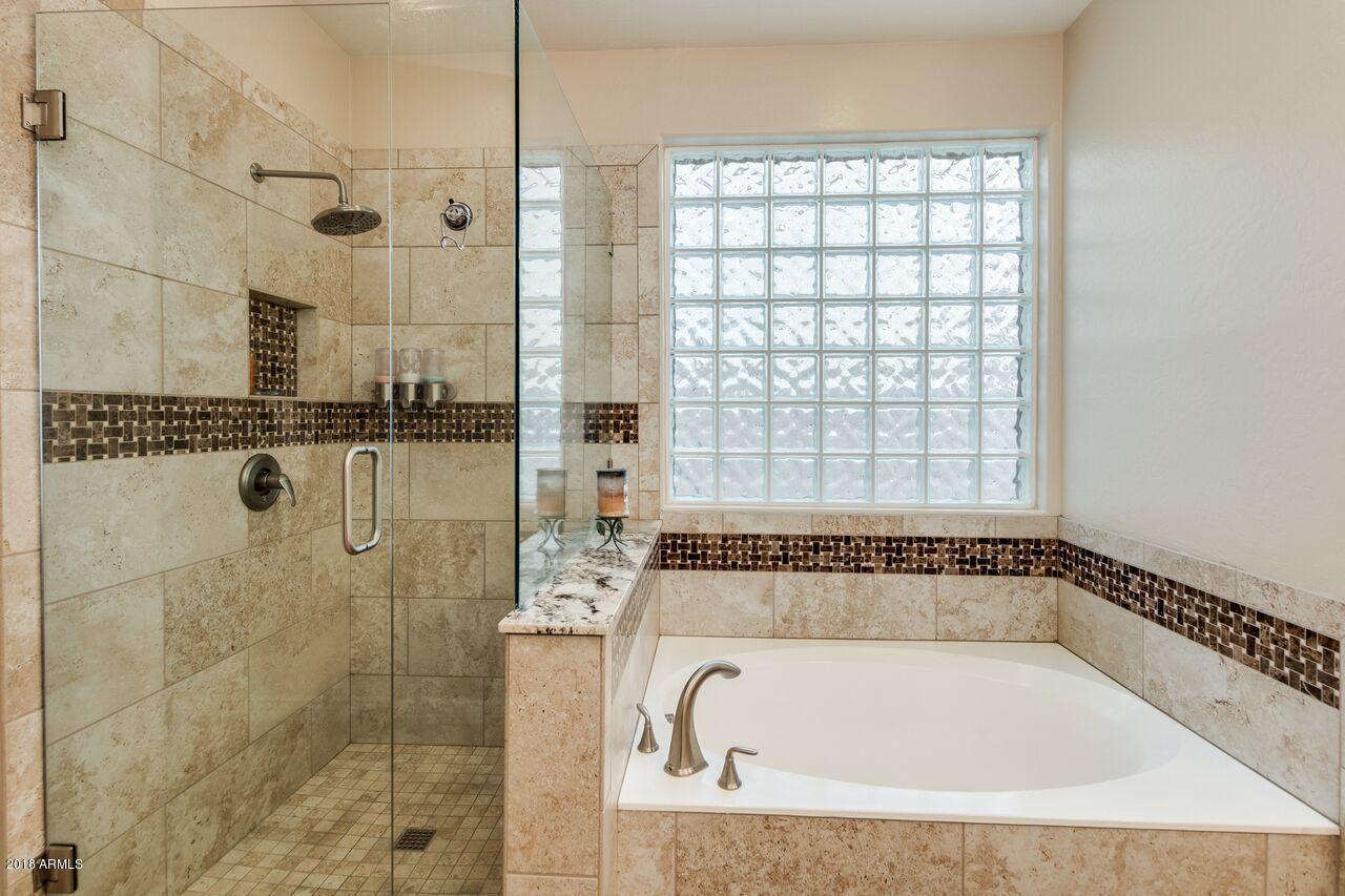 4746 South Emery Mesa, AZ 85212 - Photo 10 of 15 Master Bathroom 2