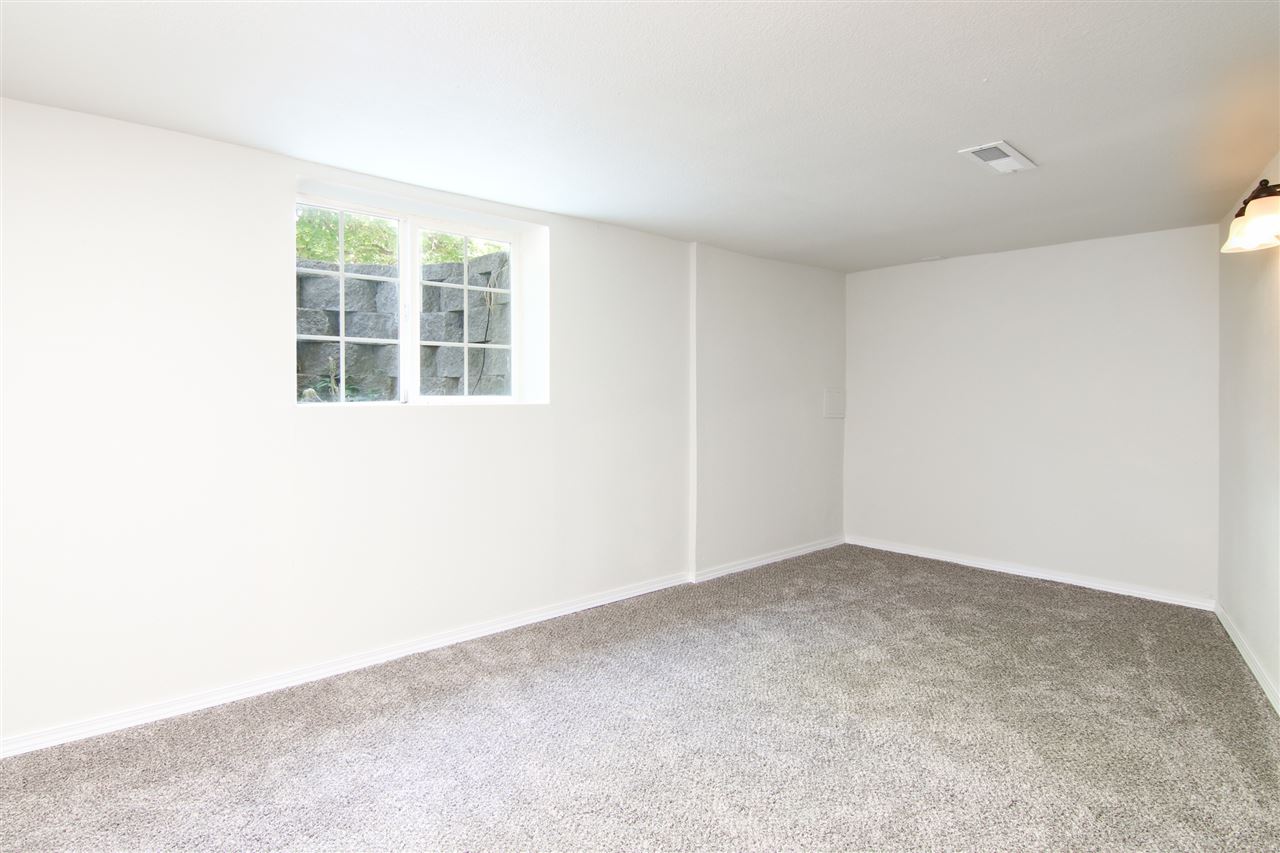 530 North Flora Road Spokane Valley, WA 99016 - Photo 14 of 20