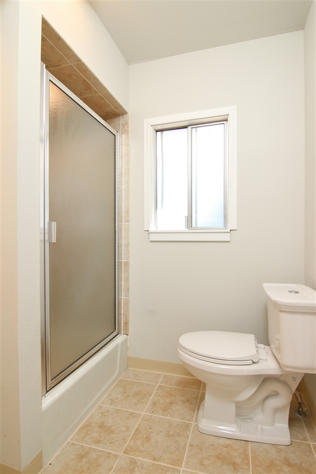 530 North Flora Road Spokane Valley, WA 99016 - Photo 6 of 20