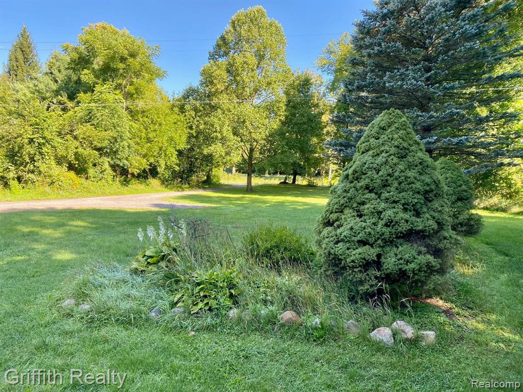 5761 Warner Road Fowlerville, MI 48836 - Photo 22 of 65