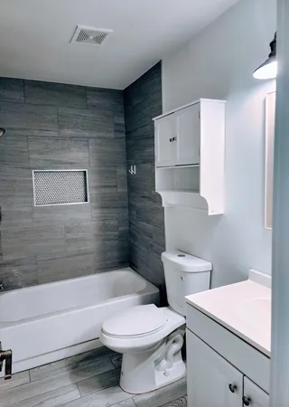 $2,200 | 8933 Southeast Hobe Ridge Avenue, Hobe Sound, FL 33455