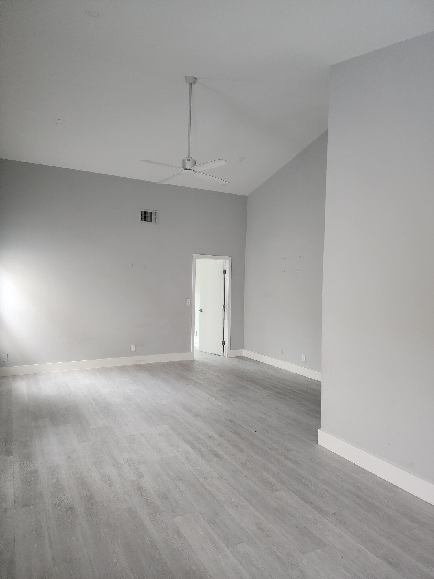 8933 Southeast Hobe Ridge Avenue Hobe Sound, FL 33455 - Photo 7 of 17 Living/Dining