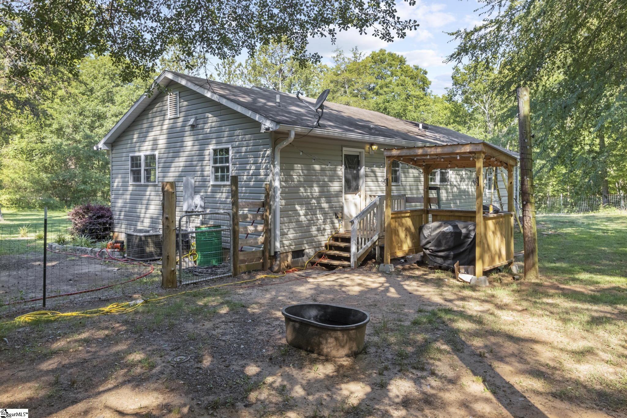 128 Geddy Road Gray Court, SC 29645 - Photo 24 of 25