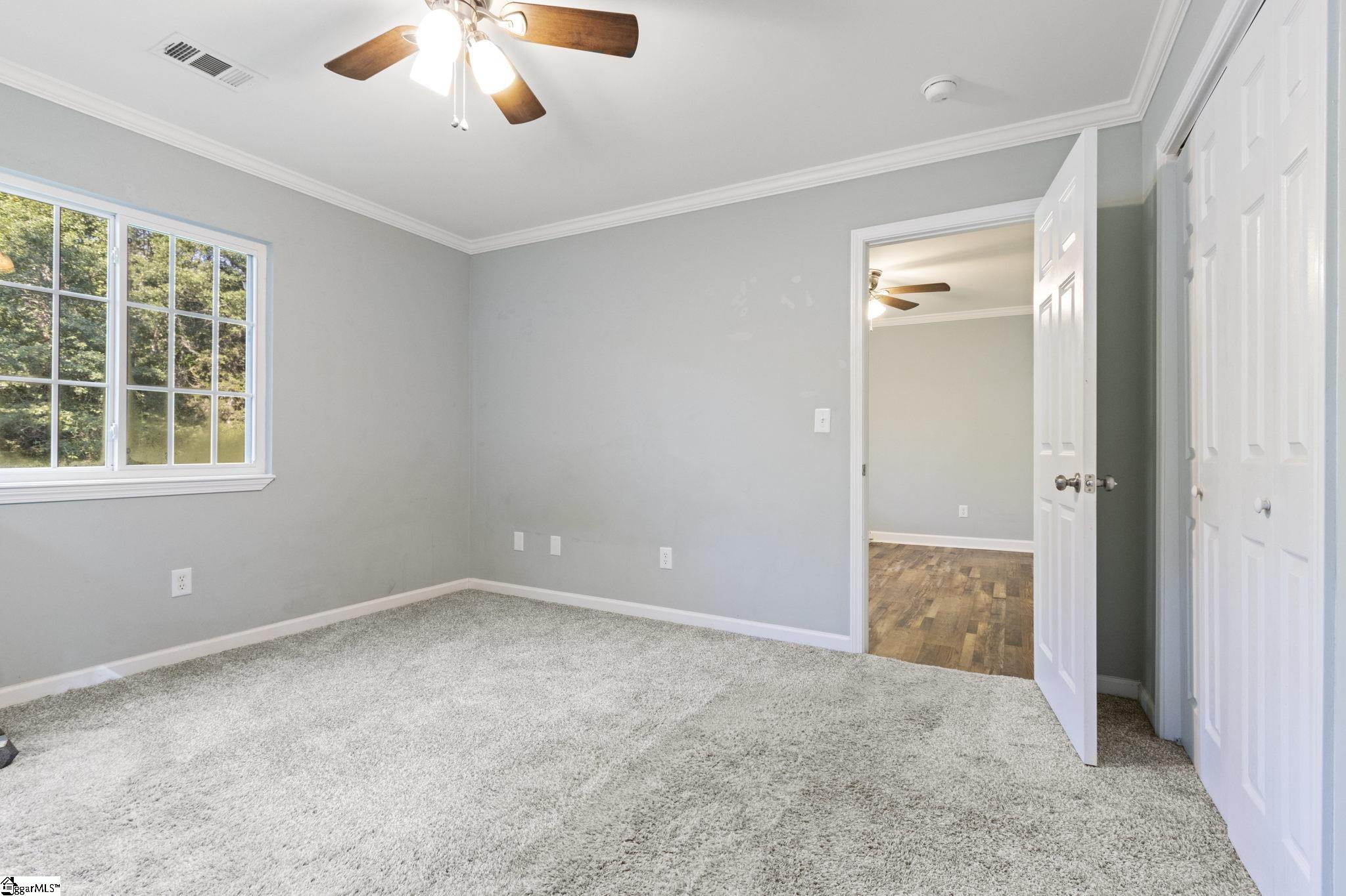 128 Geddy Road Gray Court, SC 29645 - Photo 10 of 25