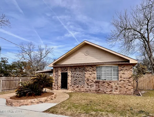 $235,000 | 172 Claiborne Street, Biloxi, MS 39530