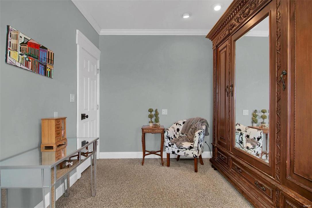 8200 Pin Oak Road Edwardsville, IL 62025 - Photo 25 of 56