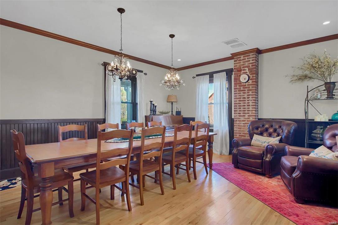8200 Pin Oak Road Edwardsville, IL 62025 - Photo 5 of 56