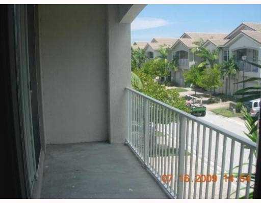 3156 Laurel Ridge Circle Riviera Beach, FL 33404 - Photo 6 of 13 Additional Photo