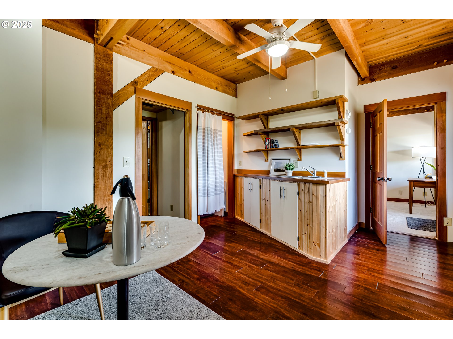 2225 Parkside Lane Eugene, OR 97403 - Photo 35 of 48 Solarium