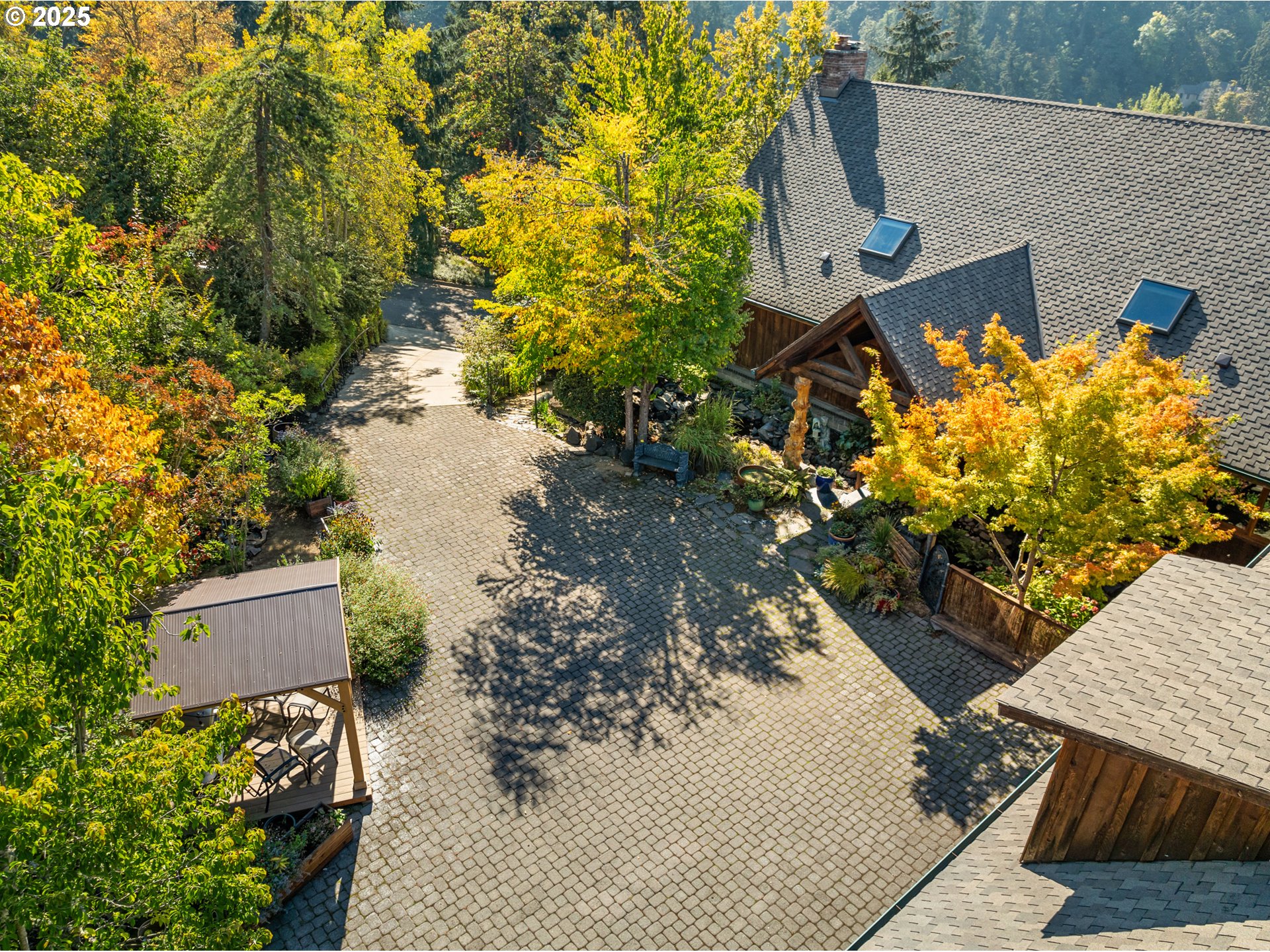 2225 Parkside Lane Eugene, OR 97403 - Photo 10 of 48 Balcony