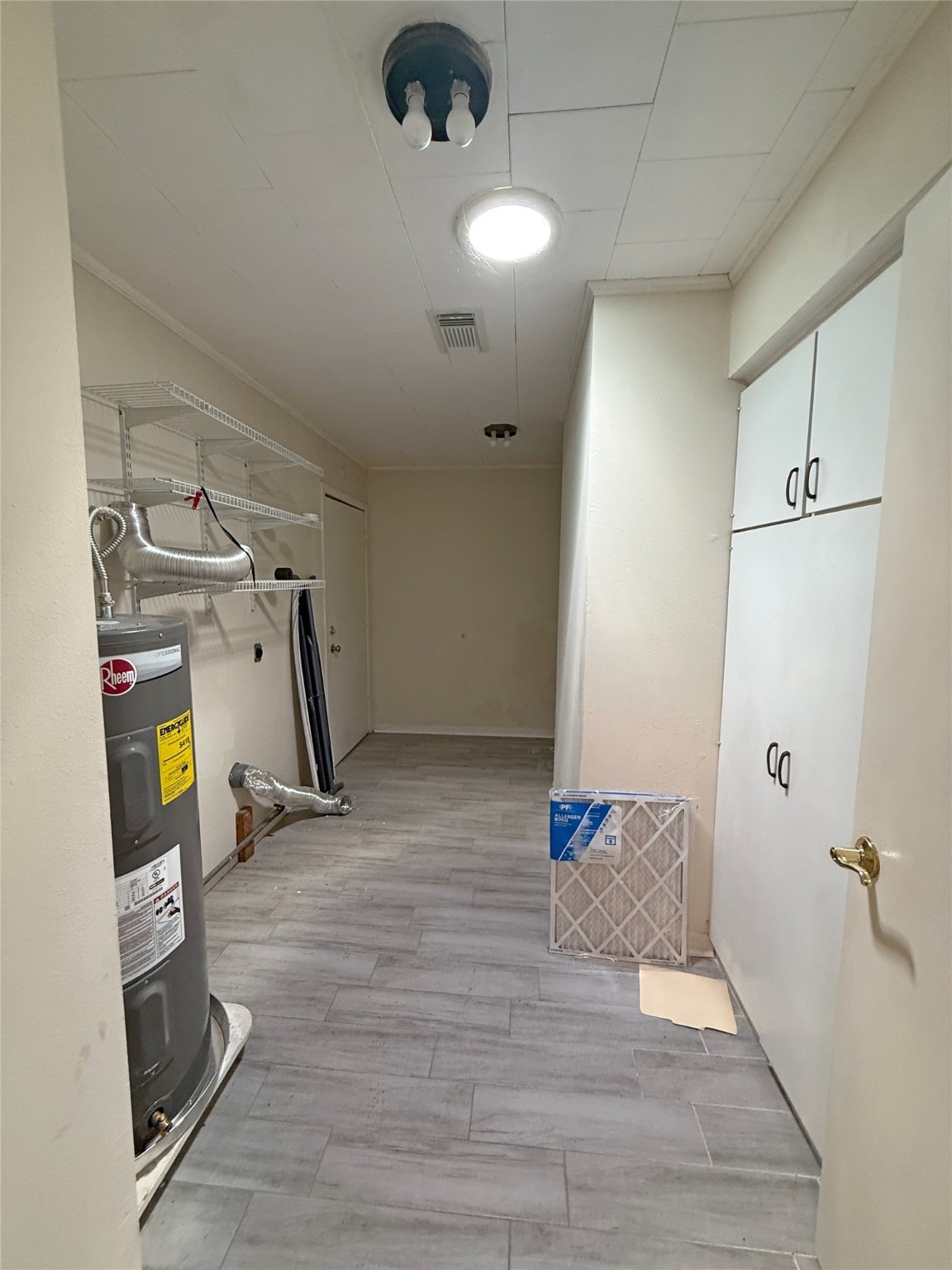 508 Rals Drive Onalaska, TX 77360 - Photo 35 of 42 a view of a storage & utility room