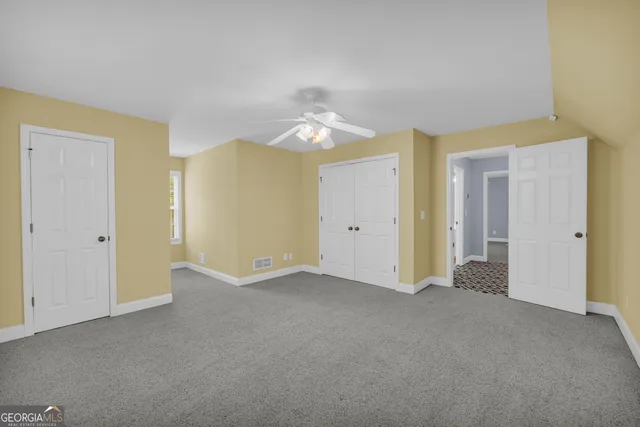 a view of an empty room