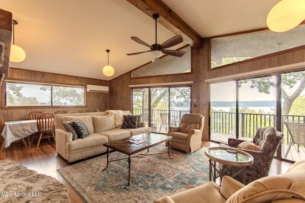 $329,000 | 83 County Road 262, Unit 68, Iuka, MS 38852