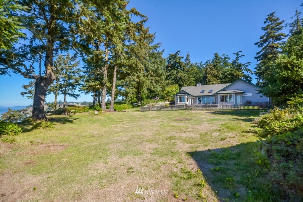 1849 West Beach Road Oak Harbor, WA 98277 - Photo 24 of 25 Gallery Image 24