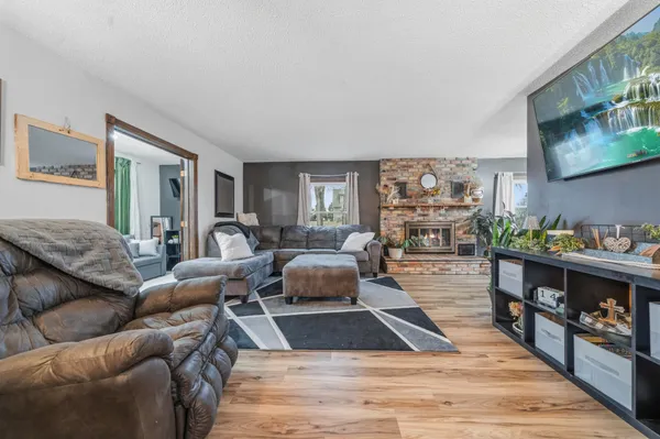 $399,000 | 20687 Highway 28, Glenwood, MN 56334