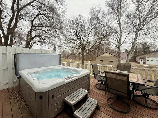 $399,000 | 20687 Highway 28, Glenwood, MN 56334