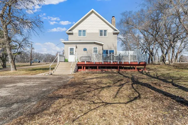 $399,000 | 20687 Highway 28, Glenwood, MN 56334