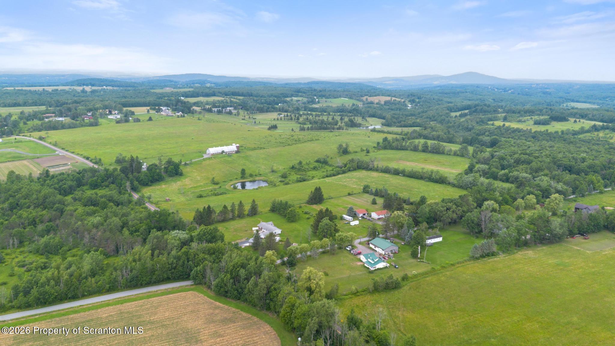1768 Greenfield Road Jermyn, PA 18433 - Photo 8 of 53 rr7