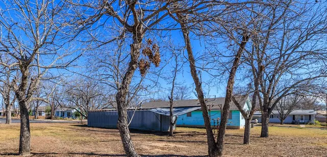 $515,000 | 610 North Pine Street, Fredericksburg, TX 78624