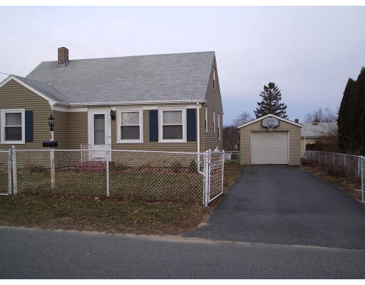 159 Sherman Road Somerset, MA 02726 - Photo 1 of 8 Gallery Image 1