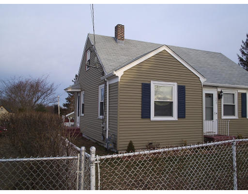159 Sherman Road Somerset, MA 02726 - Photo 8 of 8 Gallery Image 8